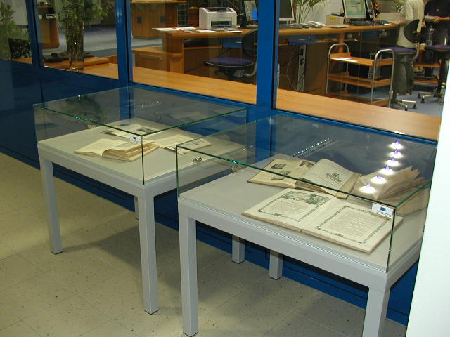 Výstavní vitrína č.3