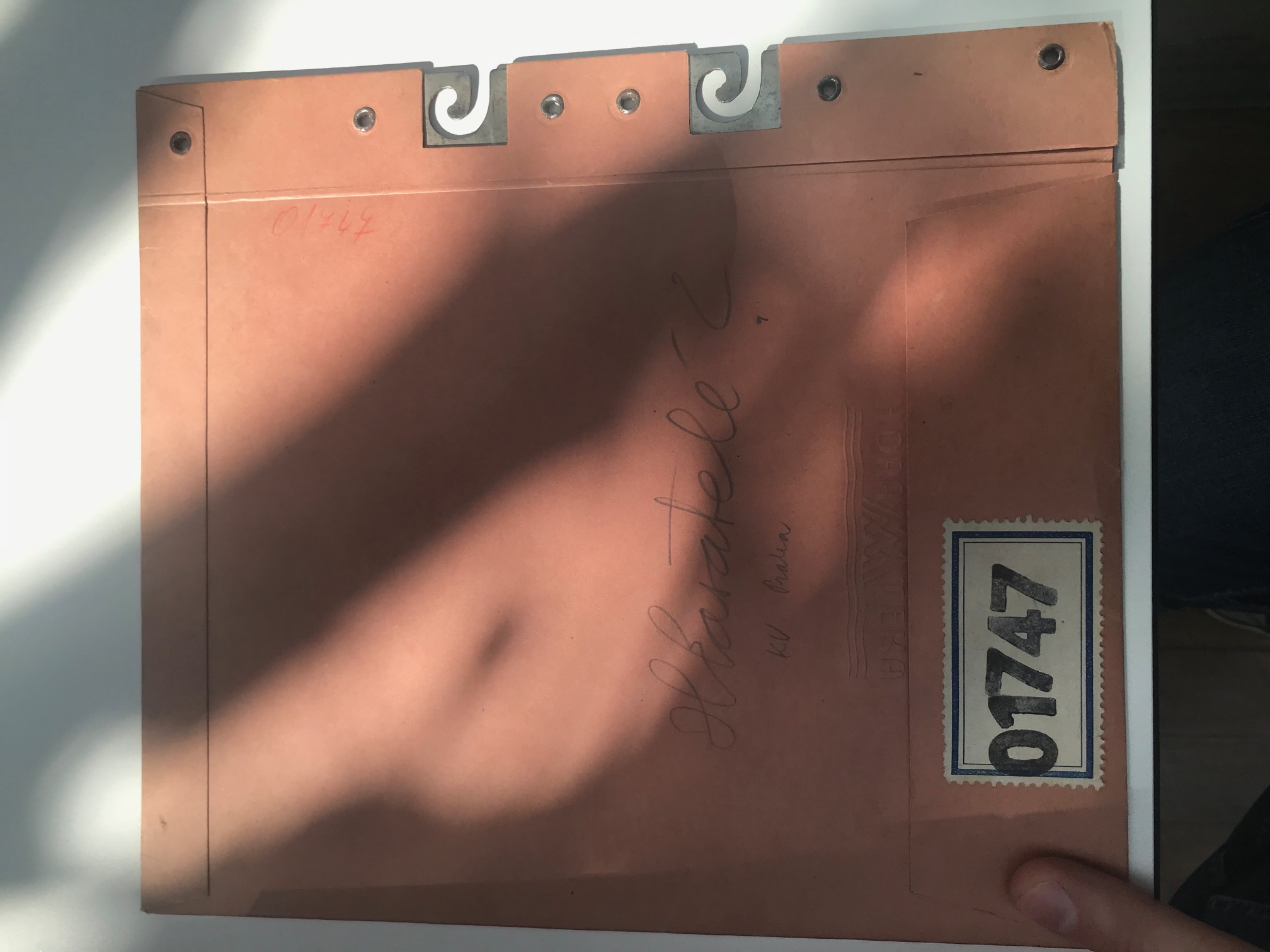 Velká archivační sada ISO o objemu poloviny malého grossu