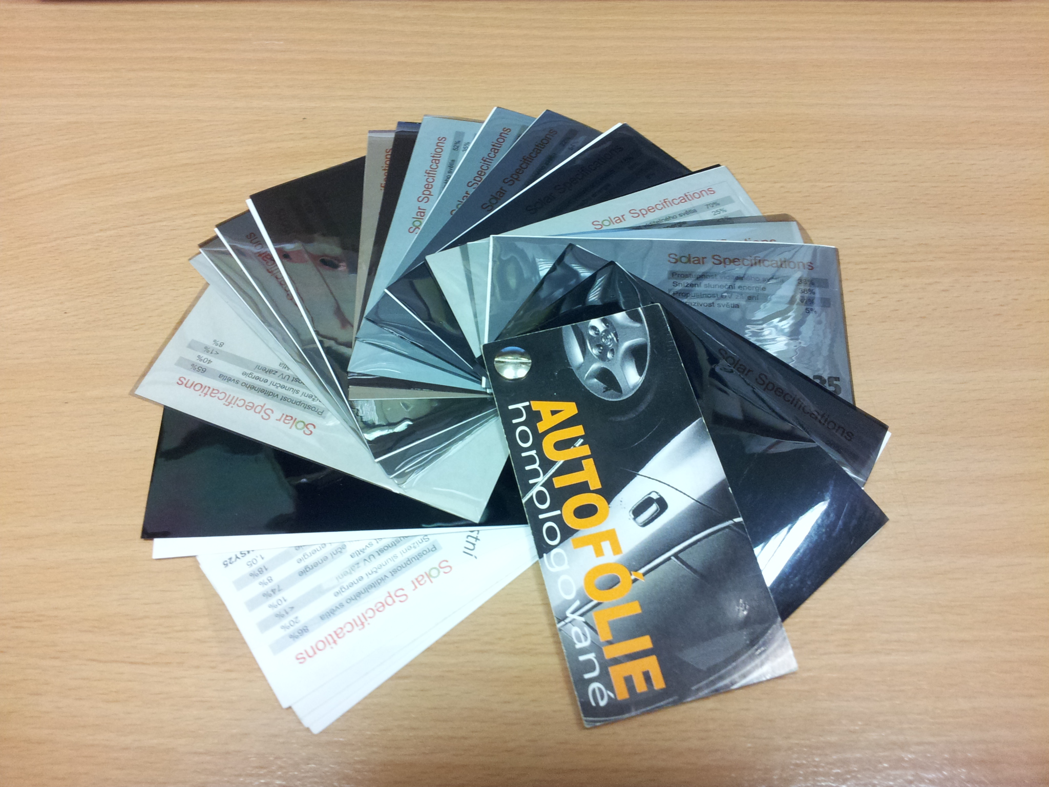 Vzorník homologované autofólie Sun Tek